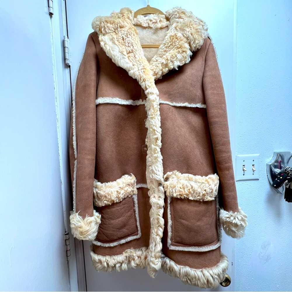 Women’s Vintage Sawyer of Napa 100% Shearling Coat